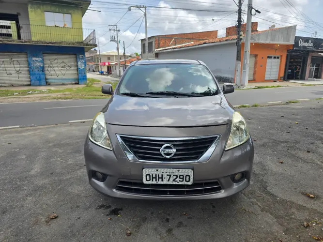 Nissan Versa SL 1.6 16V Flex Fuel 4P Mec. 2012