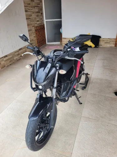 Fazer 250 2022/23 único dono