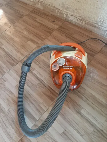 Aspirador de pó mundial valor 250,00 reais bem conservado zdp *