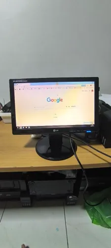 Monitor LG 16POL VGA