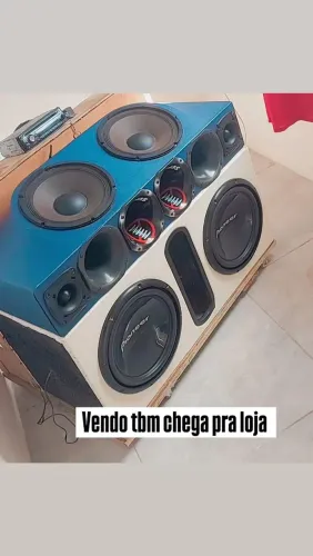 Vendo som automotivo 