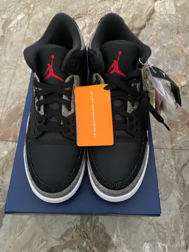 Tênis Nike Air Jordan 3 x Levis black white original