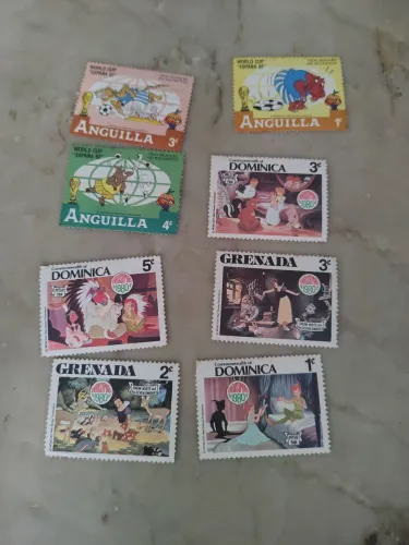 Selos antigos disney anos 80