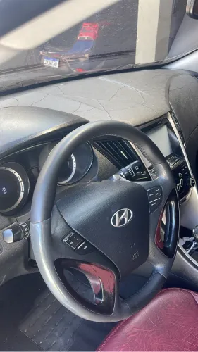 Hyundai Sonata 2.4 16V 182cv 4P Aut. 2011