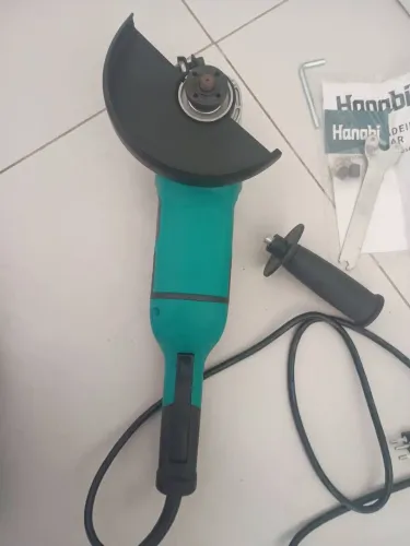 Esmerilhadeira 220v.