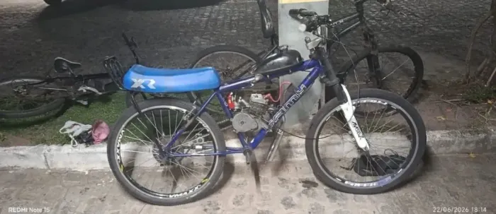 bike motorizada 80cc. Valor negociável ( ler descrição)
