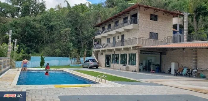 Chácara com 3 dormitórios à venda, 4.050,00m² - Rio Acima - Mairiporã - SP