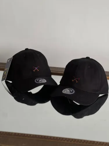 Boné 1° linha