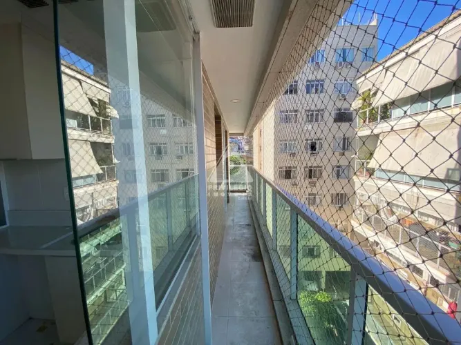 Reformado Condomínio com infra - Original 3qtos, 1 suite - 2 vagas