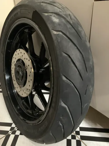 Pneu pirelli gt e super corsa