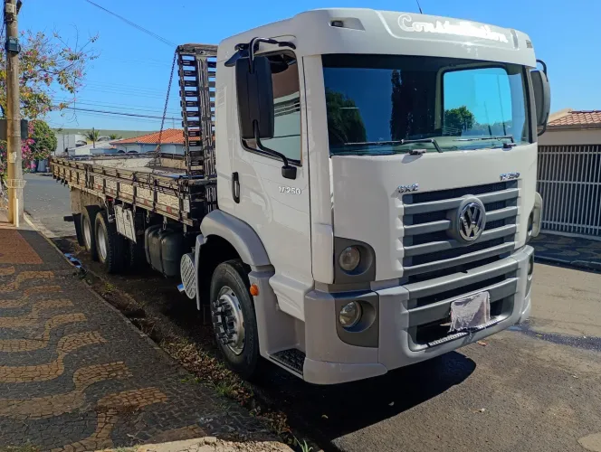 Volkswagen constellation 17.250