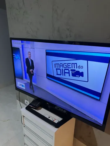 TV LG LED LCD 47 POLEGADAS