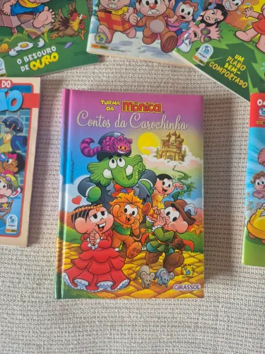 Livro Turma da Monica - Contos da Carochinha + 5 gibis