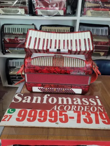 Acordeon Super Burini Vermelha 80 Baixos