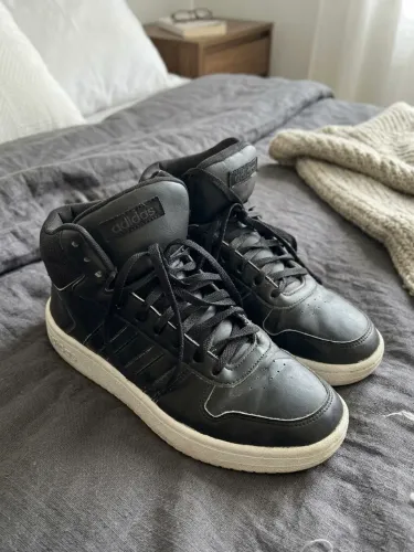 Tênis Adidas Feminino