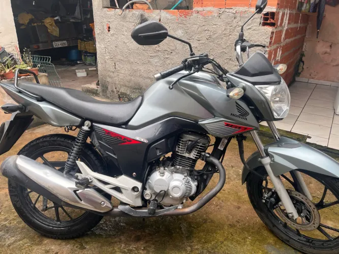 Vendo Fan 160 ano 2021