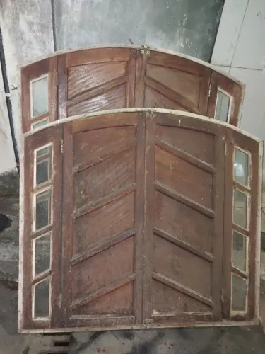 Janela de Madeira Colonial