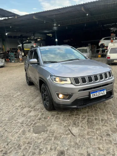 Jeep Compass Longitude 2.0 4X2 Flex 16V Aut. 2021