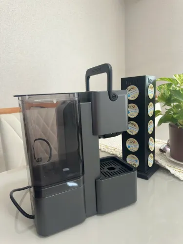 Cafeteira três corações Pop Plus