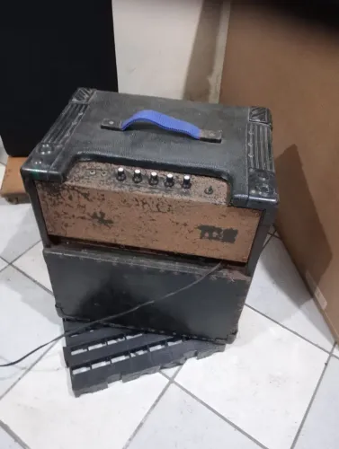 Cubo de Baixo meteoro RX100