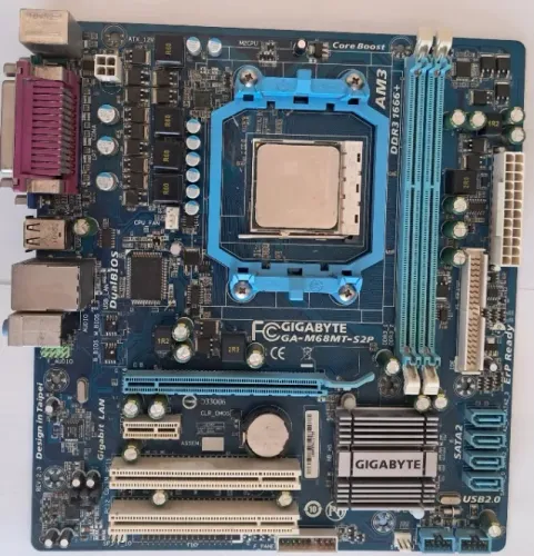 Kit Placa mãe GA-M68MT-S2P (Rev. 2.3) + Processador AMD AM3