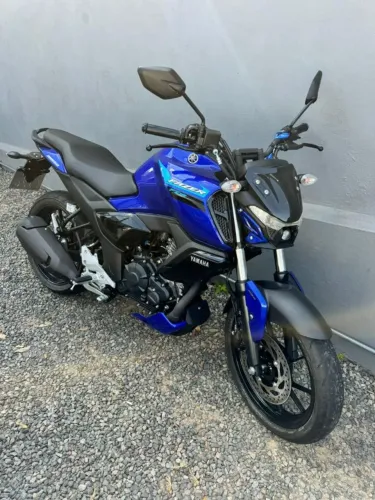 Yamaha Fazer FZ15 ABS 2025