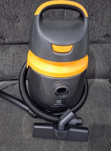 Aspirador de Pó e Agua ELECTROLUX