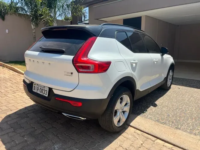 Volvo XC40 T-5 R-design 2.0 252cv AWD 2019