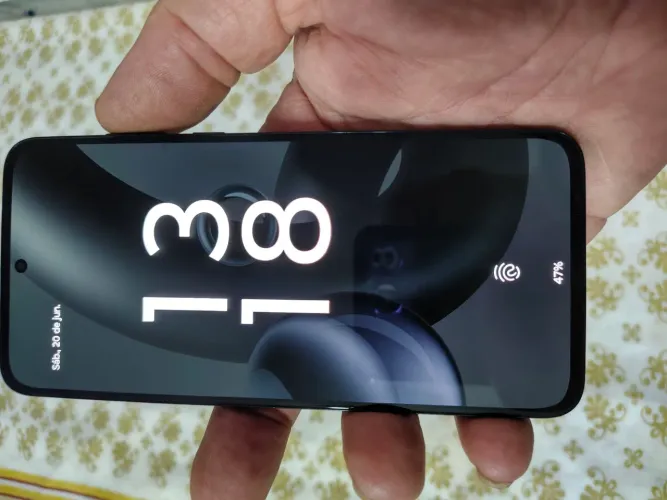 Motorola Edge 30 Neo + NOTA