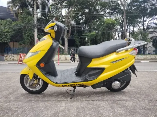 Suzuki Burgman AN 125 2009