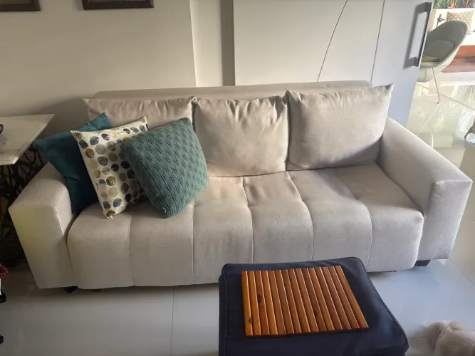 Sofá cama retrátil