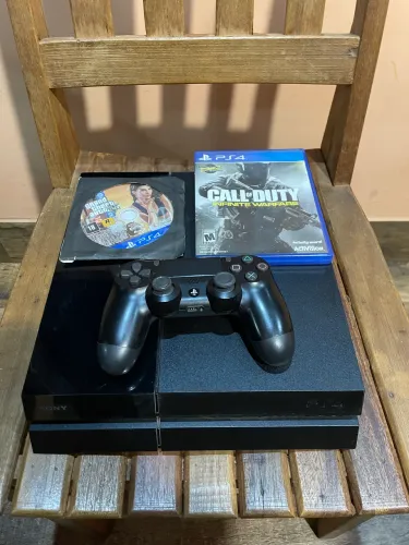 PS4 Fat 500gb + Controle + 2 Jogos