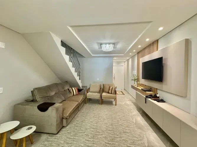 Sobrado Geminado Alto Padrão no São Marcos - 155m² - 100% Mobiliado - Piscina e Vista Ver