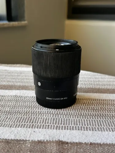 Lente Sigma 30mm f1.4 - Sony