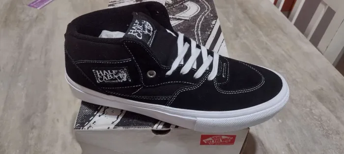 Tênis Vans Half Cab - N°42 - Novo e Original - Cor Classica