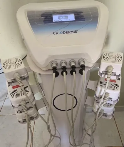 Maquina para criolipólise