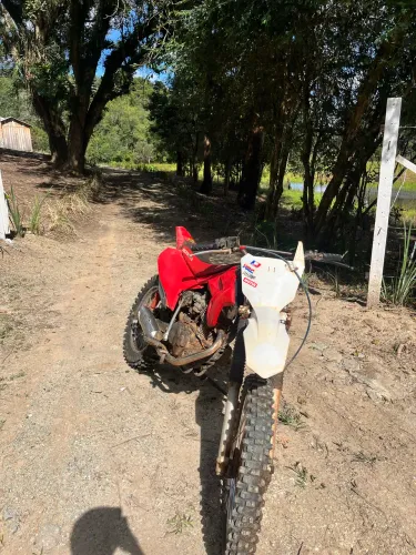 Moto De Trilha