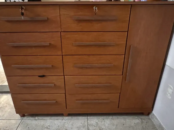 Cômoda 10 gavetas