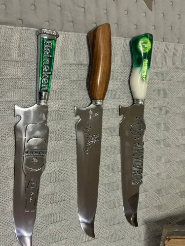 Faça de cutelaria inox, vários modelos só chamar que eu mostro mais