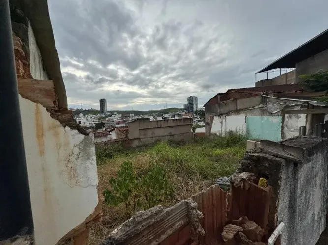 LOTE DE 478 M² BAIRRO GRA DUQUESA