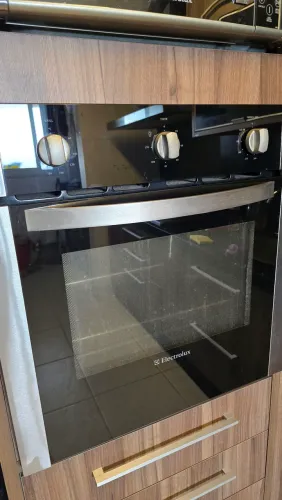 Forno de Embutir Elétrico e a Gás Electrolux OG7MX