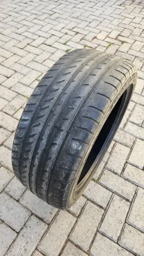 Vendo Pneu Champiro UHP1 225.45 ZR18 95W XL