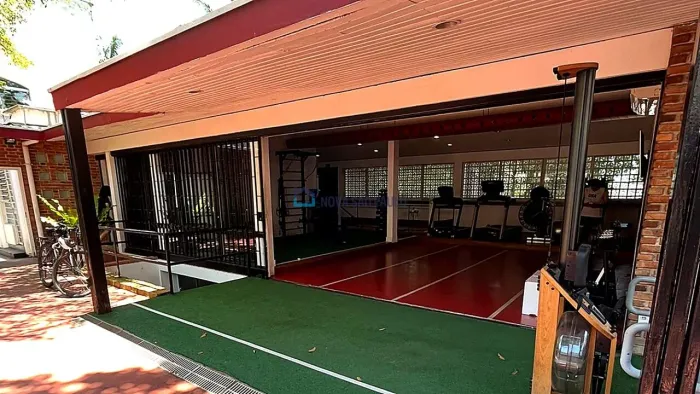 Casa Comercial- Jardim Guedala-Morumbi - 402 m2 - 8 vagas - 5 banheiros