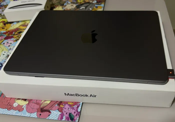 MacBook Air M3 - 25GB RAM/512GB