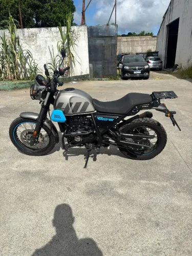 Vendo Royal Enfield Scram 411