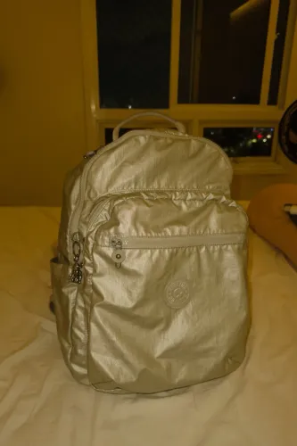 MOCHILA KIPLING ORIGINAL PRATA