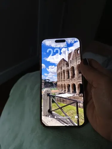 iPhone 17 Pro Max com nota e caixa