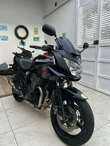 Suzuki Bandit 650 - Ano 2009