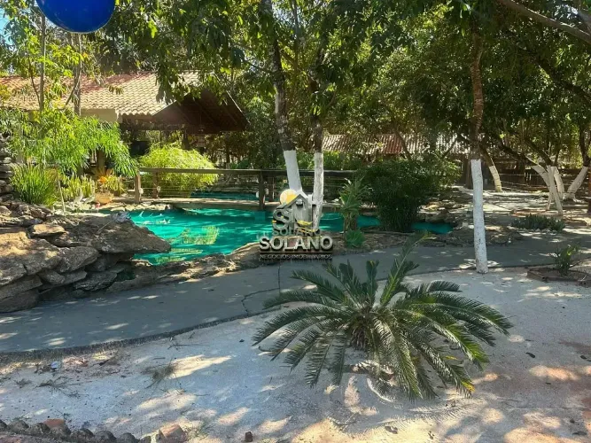 Chácara à venda 2 Quartos, 1 Suite, 10 Vagas, 1000M², Setor Central, Indiara - GO