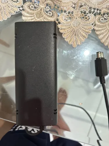 Fonte de Xbox 360 original 2 pinos